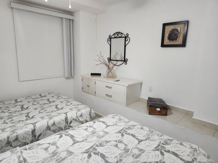 Departamento De Lujo. Seguridad 24. Playa A Pasos. Lejlighed Acapulco Eksteriør billede